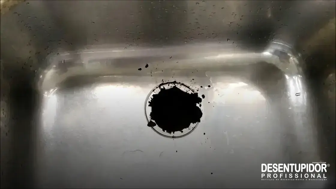 Pó de Café Desentope Pia da Cozinha?
