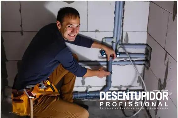A frequência ideal para prevenir entupimentos em casa