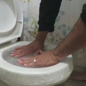 Vaso sanitário entupido