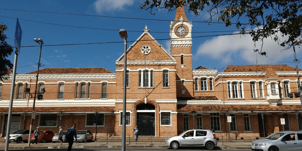 Desentupidora em Campinas com Atendimento Imediato: Soluções Eficazes para Seus Problemas de Encanamento