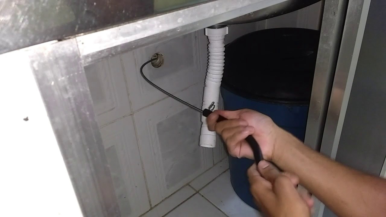 Desentupir Cano de Pia com Curva e Sifão