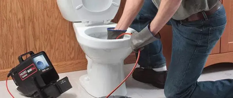 Desentupidora de Vaso: Quando Chamar Atendimento 24 horas e Como Funciona